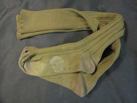 Boy Scout Knee Socks 1950-60's  Size 8-11, Khaki