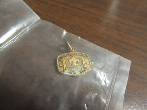1985 National Jamboree Bronze Ladies Charm